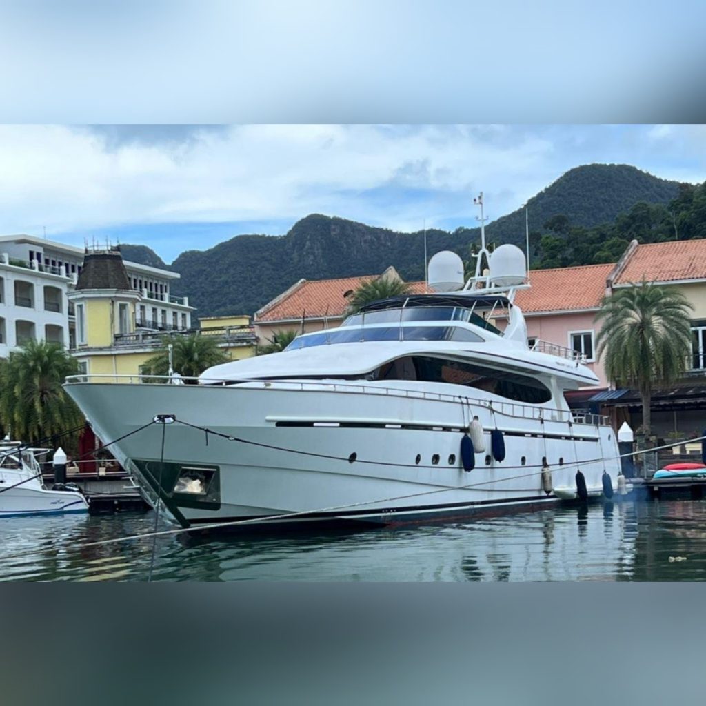 Versilcraft 110 | Phuket Yacht Management And Repair (PYMAR)