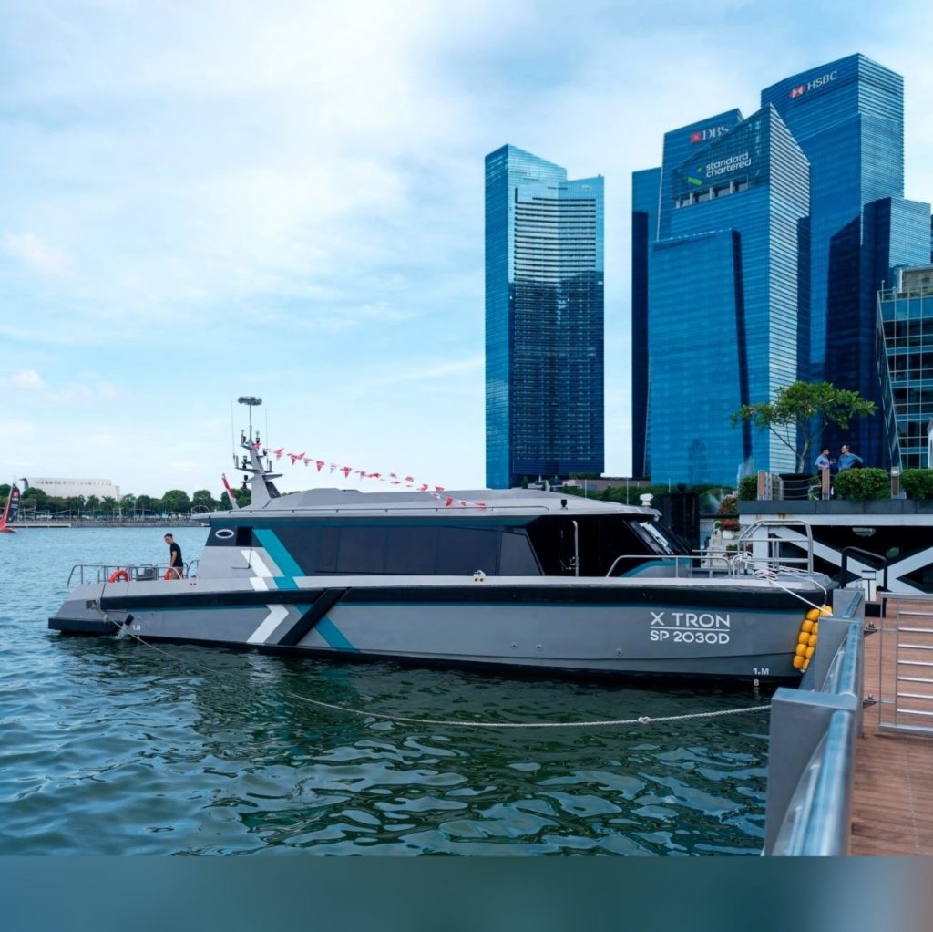 Singapore's first fully-electric workboat: 14.8m X-Tron | Pyxis